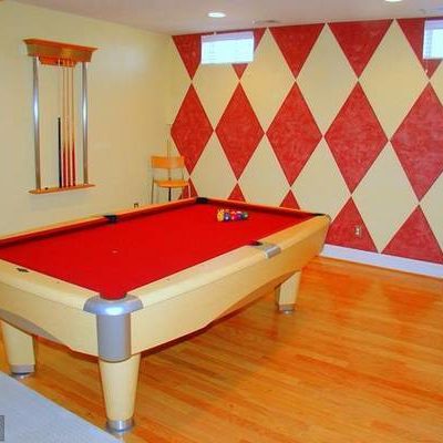 Brunswick 8' Metro Pool Table